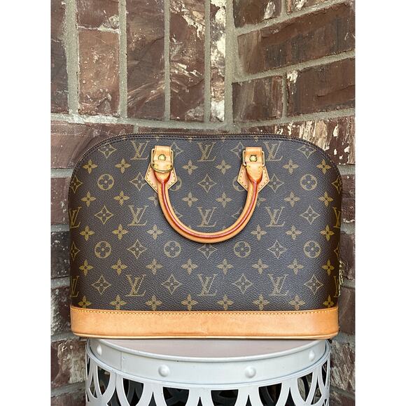 Louis Vuitton Alma Monogram PM 53234 - Picture 1 of 14